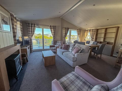 Beautiful modern lodge in Norfolk