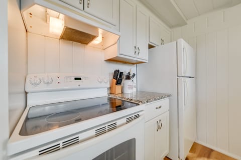 Kitchen | Cooking Basics | Keurig Coffee Maker