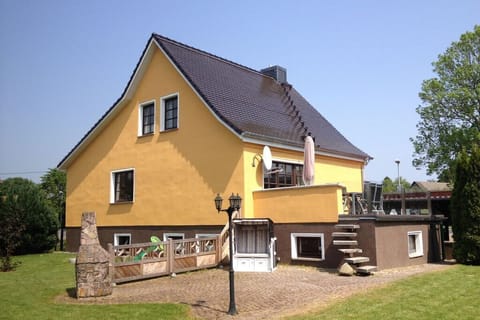 Holiday Home Exterior [summer]