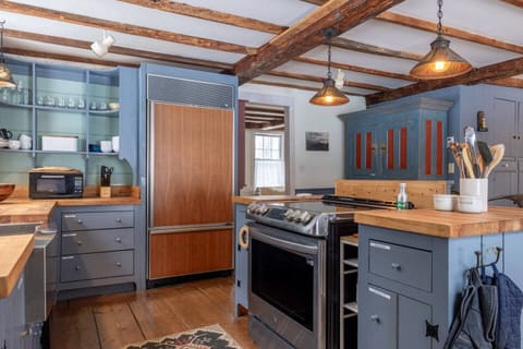 Fully stocked with everything you will need to make a great meal.