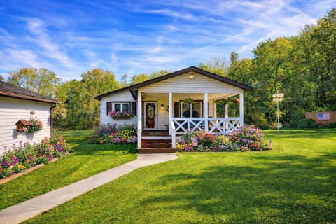 Relax on 5 beautiful acres.  Enjoy morning coffee or unwind with a glass of wine