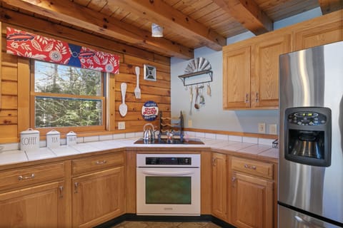 Large electric glass stovetop!