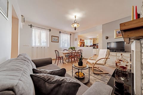 Living and dining room