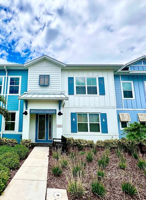 Lots of parking in front of the house, and beautiful walking trails to enjoy.