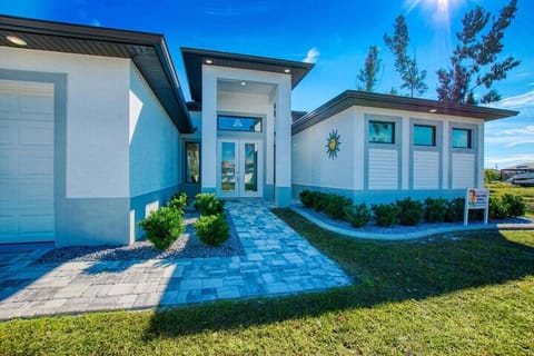 Wischis Florida Home - Pelican Bay