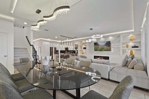 2903 Fable Street - 21.jpg