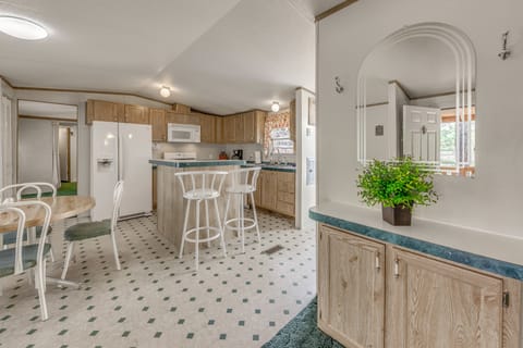 Kitchen | Single-Story Home