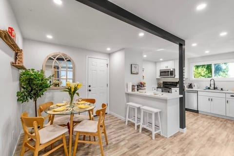 Dinning area right next to the kitchen