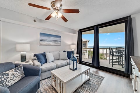 Welcome to Harbour Place 309!