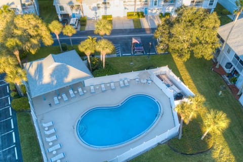 Stay cool at the Sun Ketch pool