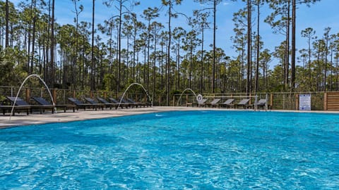 Pinewood30A Pool Area