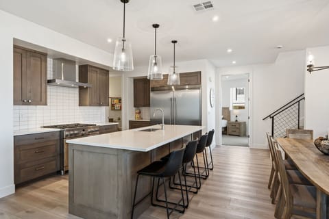 Kitchen Island Seating