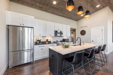 Chef-inspired kitchen with everything you'll need to prepare meals.