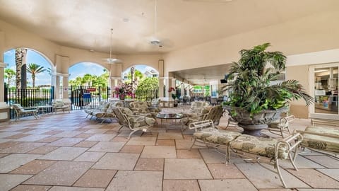 Beautiful 3 bed 3 bath townhome located in Windsor Hills Resort