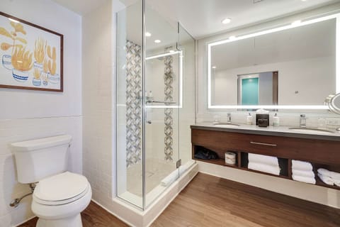 Junior Suite Firepit