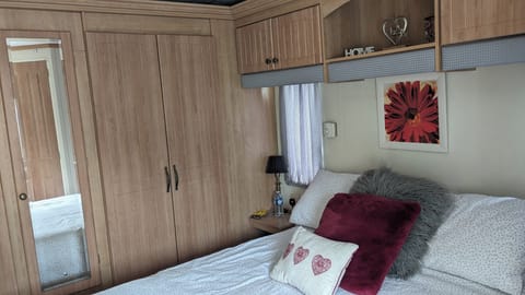 Double with ample wardrobe space and ensuite