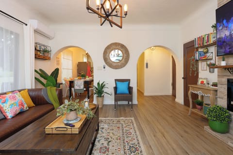 The arched doorways beautifully frame the adjacent spaces.