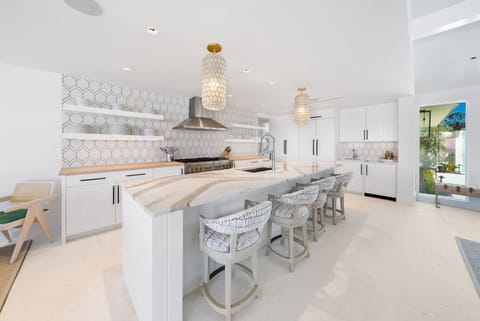 Dream On | Gourmet Kitchen