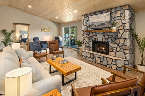 Gorgeous living room with a gas fireplace, Smart TV, and cozy seating.