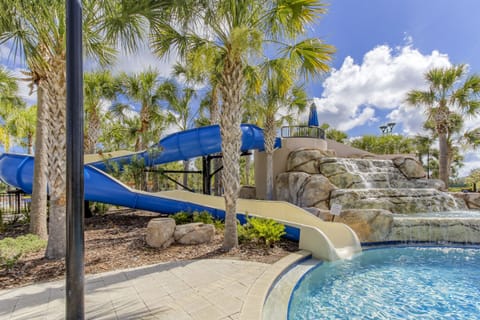 Dive into fun at our resort-style pool with slides. Ideal for family fun in the sun!
