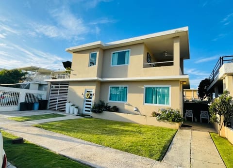 You will have the whole top floor, 3/2 and 2 Lovely Private terraces.