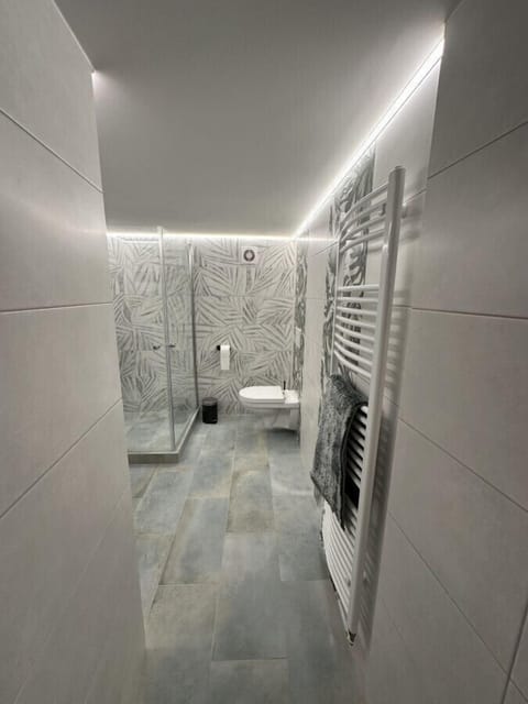 Blick ins Badezimmer