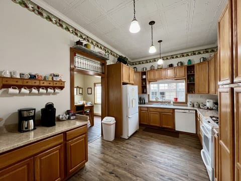 Spacious kitchen with coffee nook featuring Sorbenots locally roasted coffee