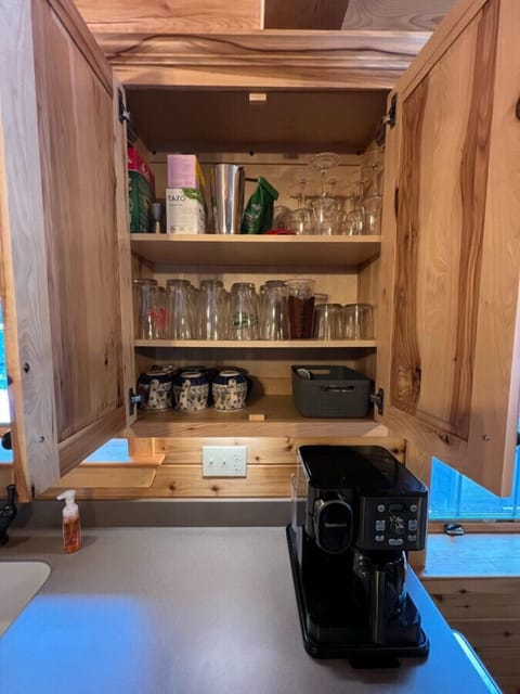 Plenty of Mugs and Glassware