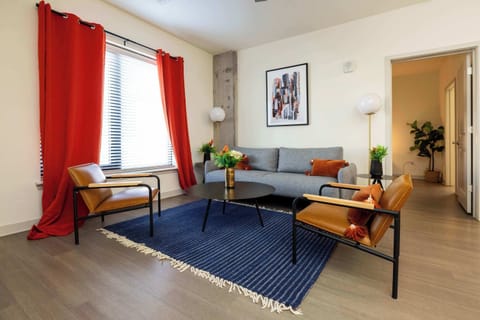 Modern Nulu 2BR CozySuites 03