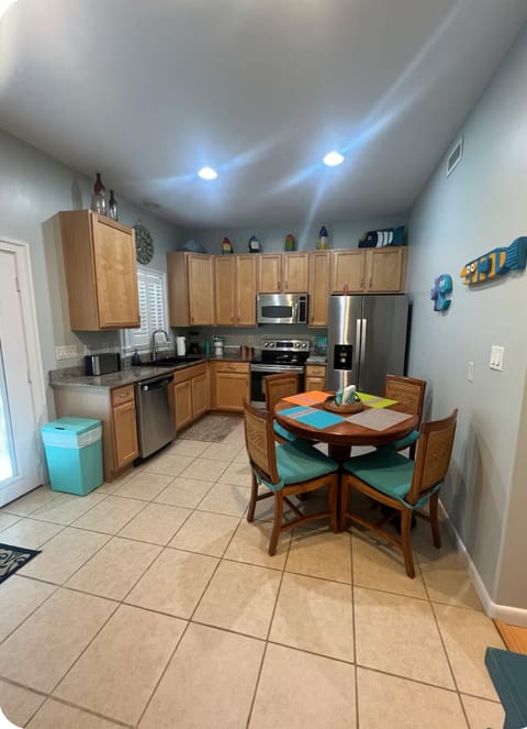 Fully stocked kitchen