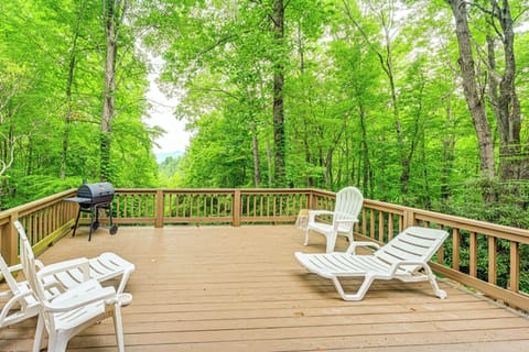 Furnished Deck | Charcoal Grill | Mountain Views | Seating