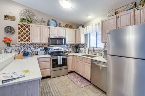 Kitchen | Dishwasher | Cooking Basics | Drip & Pod Coffee Makers | Blender