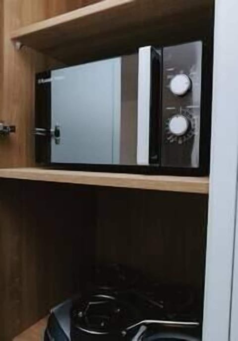 9bc876a0 3d44 43f6 a4f6 4e2ac459f940