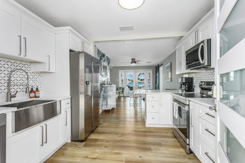 Kitchen Green House (1)