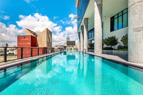 Pool (1)