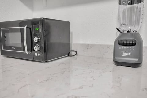 Handy kitchen corner w/ toaster & blender set up for quick breakfasts