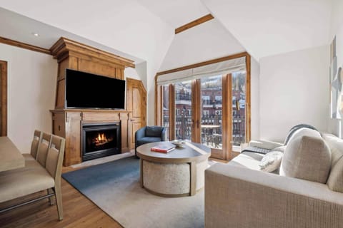AspenMtnResidences-26B3-3988