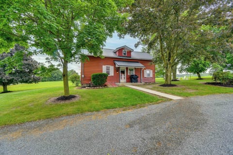 Geneva Vacation Rental | 4BR | 2BA | 2,100 Sq Ft | 2 Exterior Steps Required