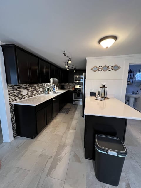 416099170 1083672442958317 6099772255360940360 n