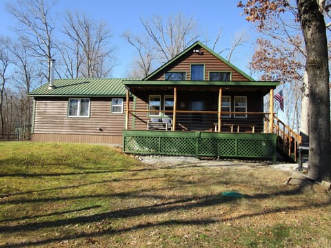 "Whitetail Ridge" Cabin