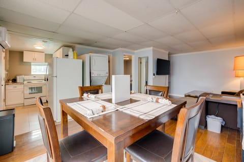 Las Vegas Vacation Rental | 1BR | 1BA | 680 Sq Ft | Step-Free Access