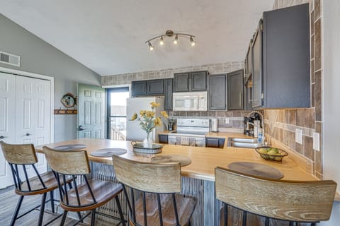 Kitchen | Cooking Basics | Keurig Coffee Maker