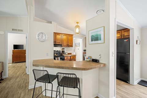 Fully stocked kitchen.