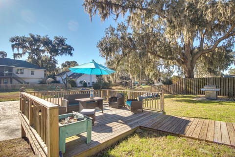 Savannah Vacation Rental | 3BR | 1BA | Steps Required | 1,305 Sq Ft
