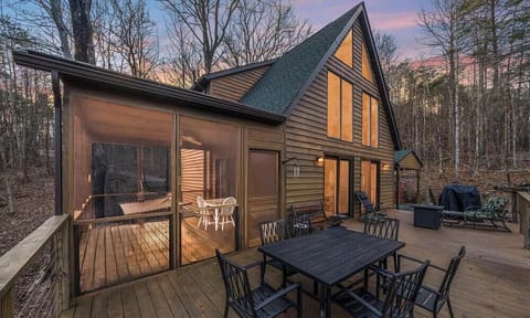 Welcome to the family friendly cabin!