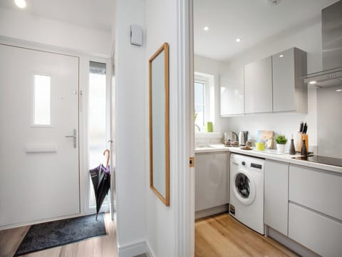 Kitchen | Wagtails, Dartmouth