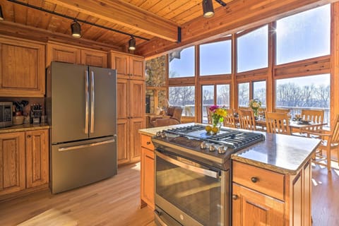 Kitchen | Gas Stove | Refrigerator | Freezer