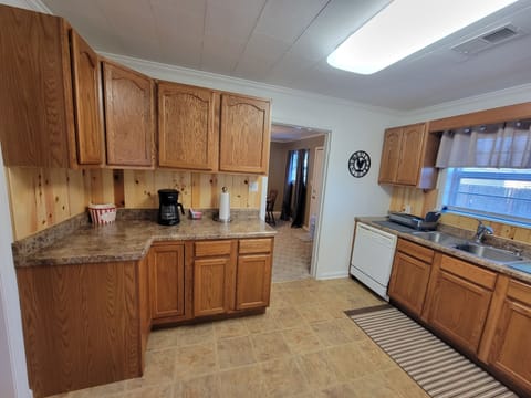 Coffee pot.free coffee keurig paper tiles dishwasher. All provided full size ref