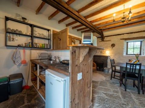 Kitchenette area Ventry Farm Seaside Cottages Ventry County Kerry Ireland