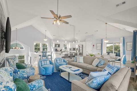 Top Level Living Area